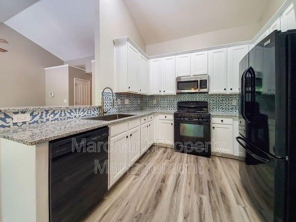 MarchantPM's tweet photo. 306 Blue Heron Circle Simpsonville SC 29680
https://t.co/MDbcUsgTPM
Visit our ^^^website^^^ for more details on this beautiful home for rent.
#SimpsonvilleSC #SimpsonvilleRentals #ForRentSimpsonville #SimpsonvillePropertyManagement #PropertyMnagement https://t.co/iAtnMwujLp