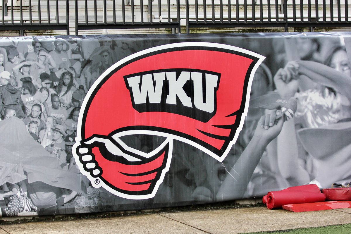 drew_toennies's tweet image. "I'm very thankful and proud to receive the offer. I don’t have much knowledge of Western Kentucky but I’m ready to know more."

Osceola (Fla.) 2023 OT @JimMcCrim72 picks up an offer from the Hilltoppers. More on the #WKU Confidential Board @WKU_Rivals 
wku.forums.rivals.com/threads/2023-o…