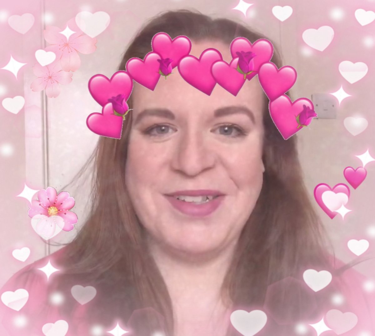 daizeedinkle's tweet photo. she's a queen, she's a legend, she's helped us all through our media a level. let's give it up for mrs fisher, a true icon &amp; overall lovely individual
#alevels2022 #alevelmedia https://t.co/gI4bLBIei0