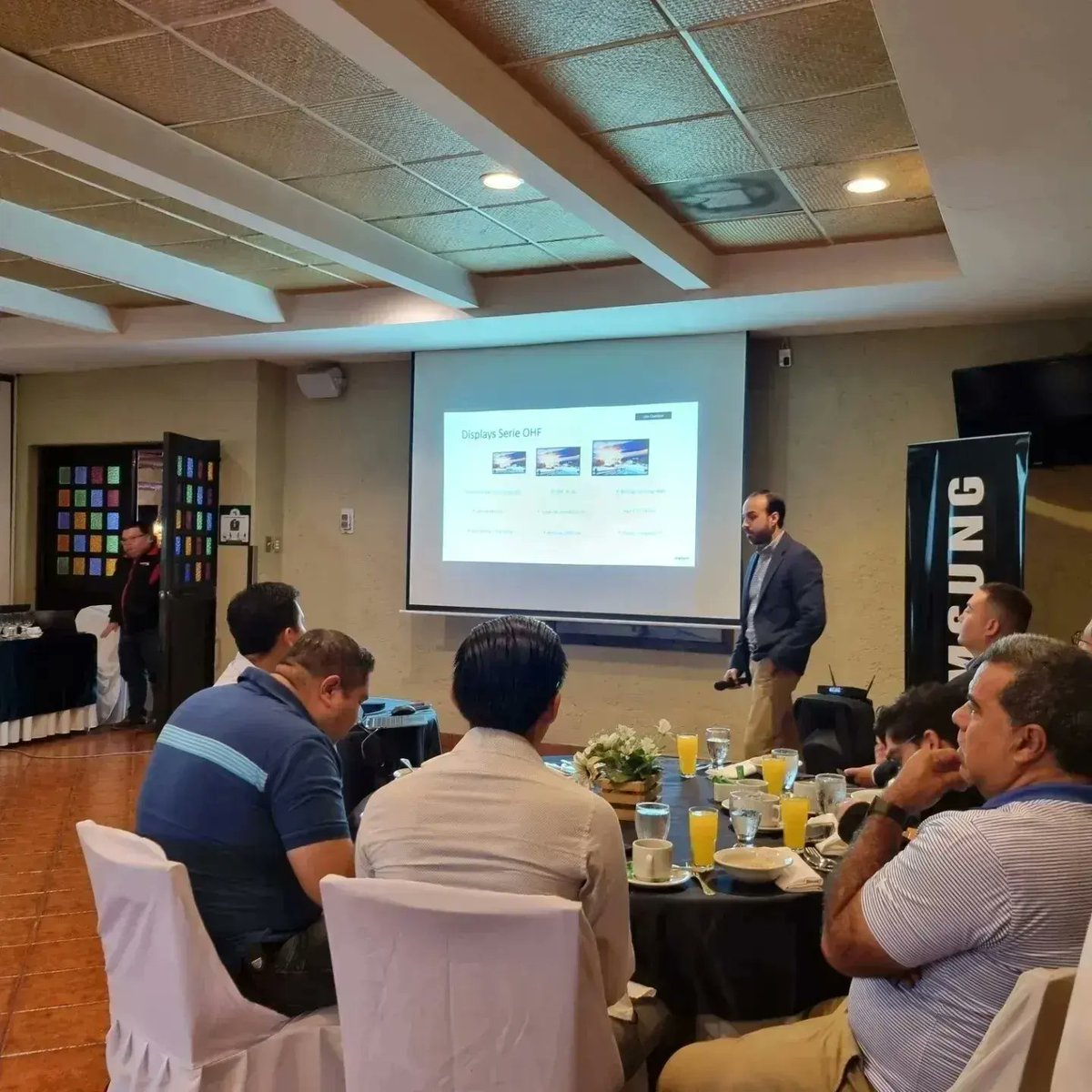 Solution Box Costa Rica tweet media
