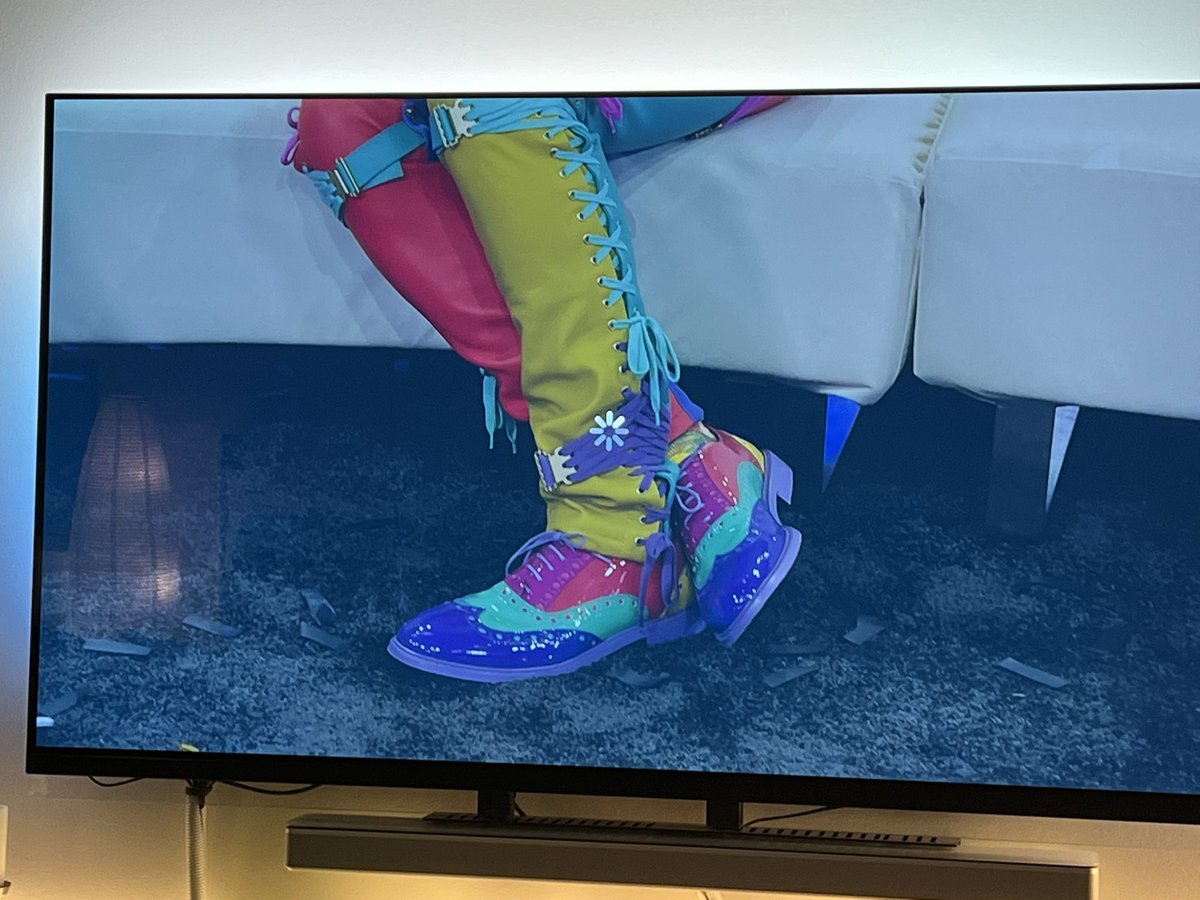 burnzii's tweet photo. @Telekom_hilft was ist da los mit Magenta TV auf dem Apple TV und @ProSieben #gntm2022? Verbindung per LAN (hinter Fritzbox) am Glasfaser Gigabit Anschluss (neustes tvOS und neuste App) https://t.co/1iaA413qDA