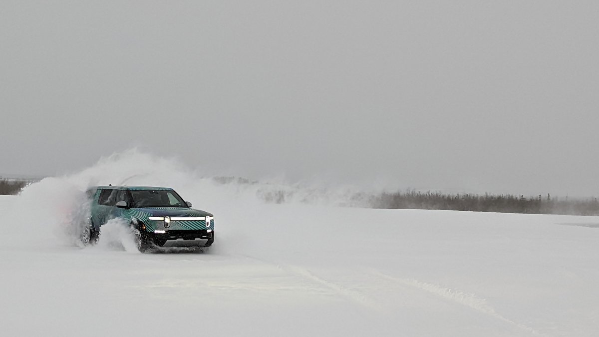 Rivian's tweet photo. Snow drifting and northern lights -- all part of cold-weather testing in Alaska. ❄️​

Photos shown are professional drivers on a closed course. Be responsible. Drive safe. https://t.co/VE2pP584oN