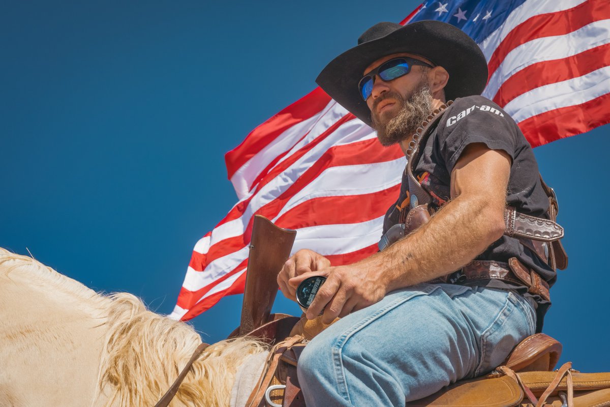 Yup!! 🤠 <a href="/BlackBuffaloInc/">Black Buffalo</a> is running a MDW sale till Monday! If you're 21+ and dip, use promo code MDW at checkout for 15% off your order. They're donating a percentage of proceeds directly to veteran members of the herd! If you don't dip, don't start now.