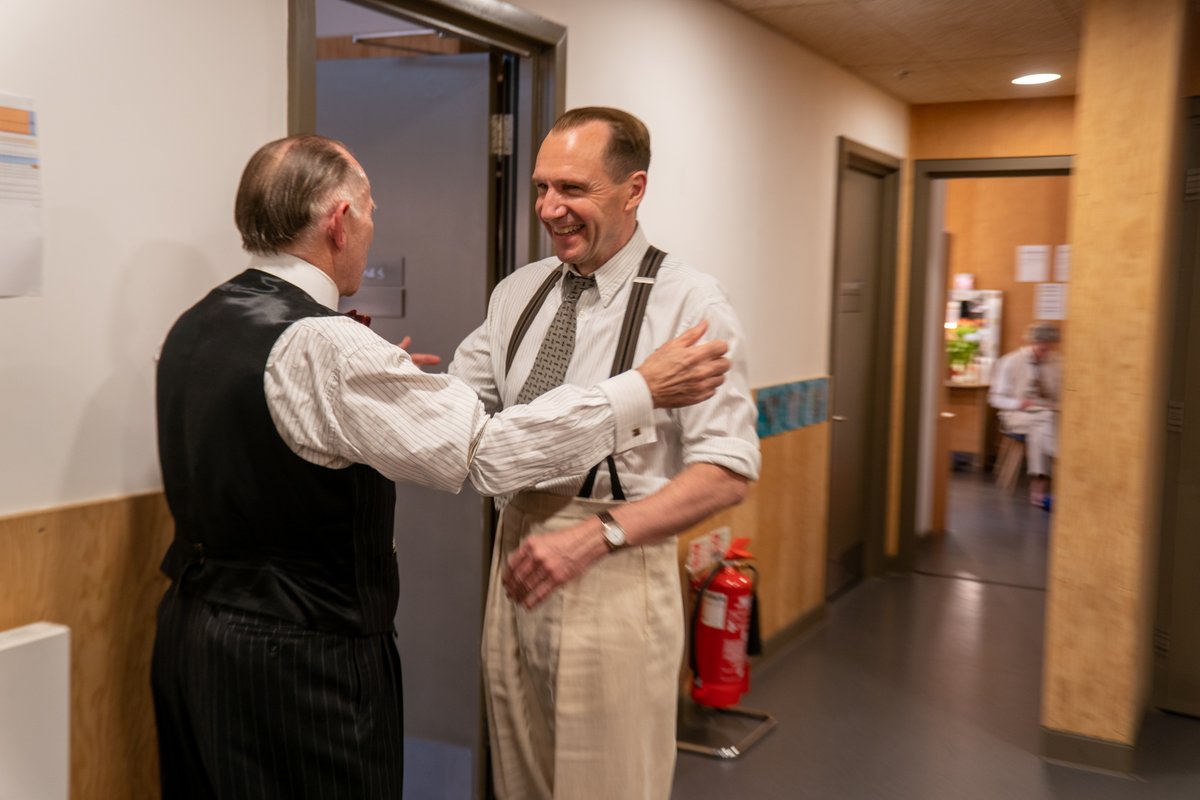 NTLive's tweet photo. Congratulations to the phenomenal cast and crew of #StraightLineCrazy. 

We hope you enjoyed the play! @_bridgetheatre https://t.co/zoBgJnUFYO