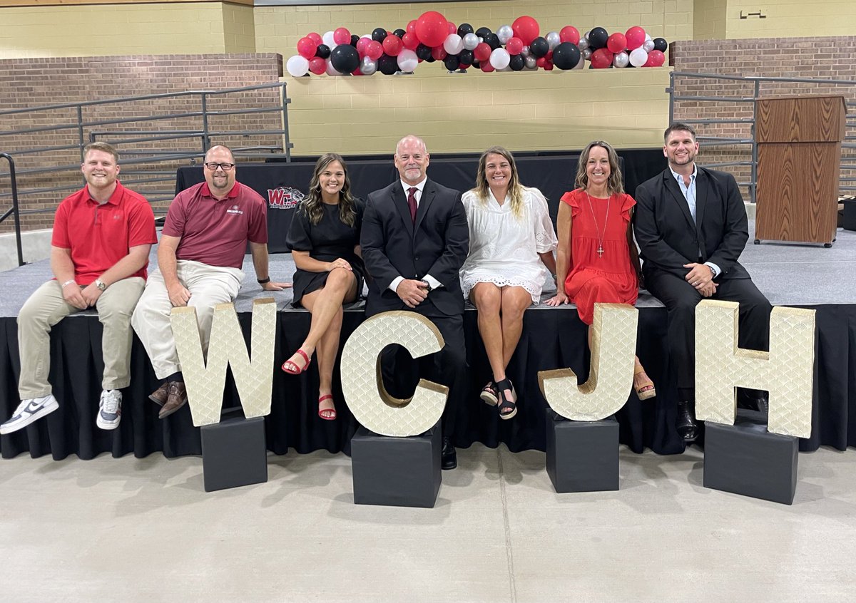 Carly Perkins tweet media