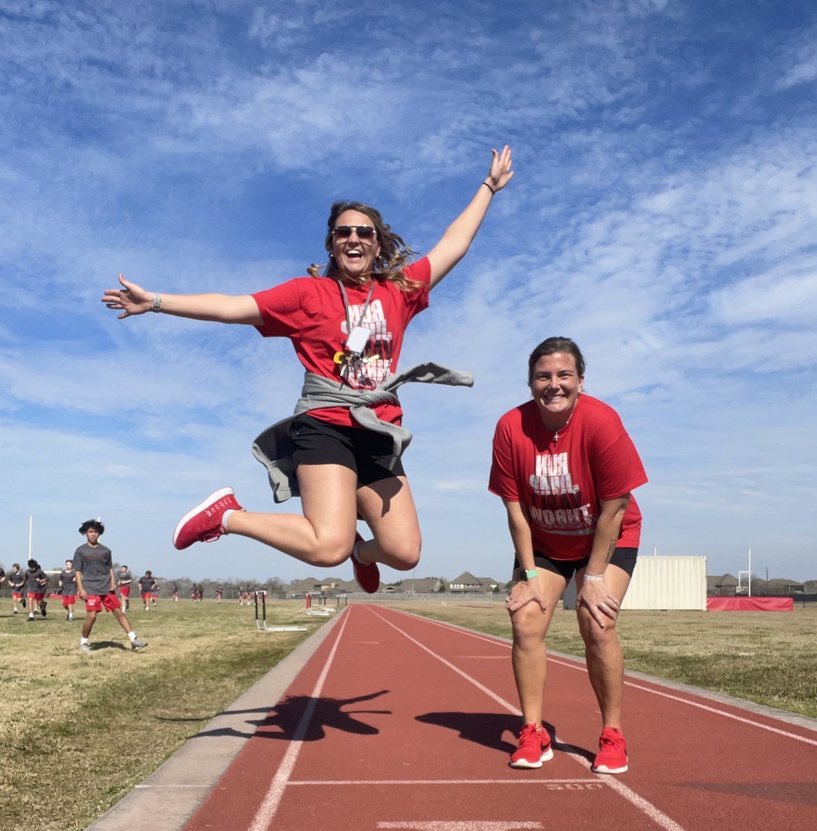 Carly Perkins tweet media