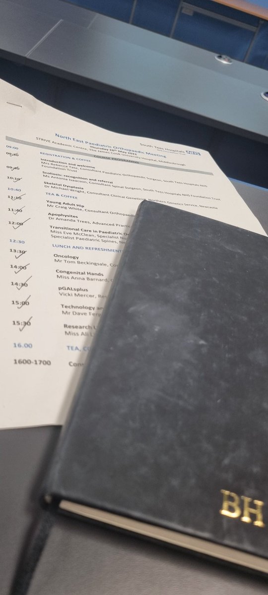 BriPhysio's tweet photo. An amazing day of learning at James  Cook 🏥 https://t.co/rbAlwBX6vt