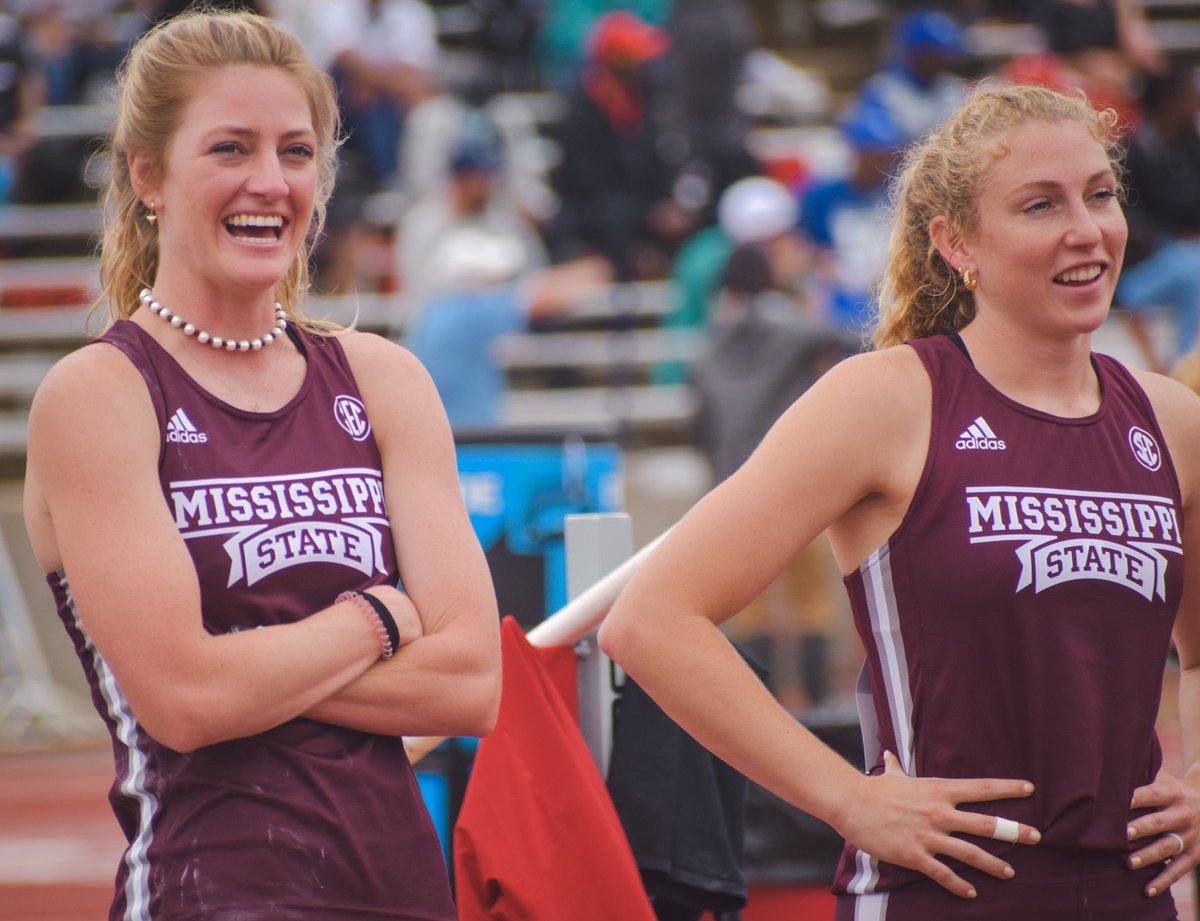 HailStateTF's tweet photo. T̶e̶a̶m̶m̶a̶t̶e̶s̶ 𝙁𝙍𝙄𝙀𝙉𝘿𝙎. https://t.co/Xbf7DN2X05