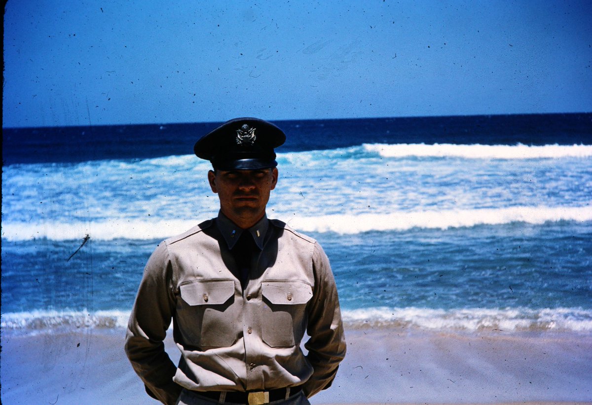 paulkvineyards's tweet photo. We are grateful for all who have served, but today we remember those who gave their all for our freedom. Our Tasting Room is closed today in honor of #MemorialDay.

📷: Jacob Paulk, stationed in Puerto Rico, 1956 https://t.co/s5etI5Zy5V