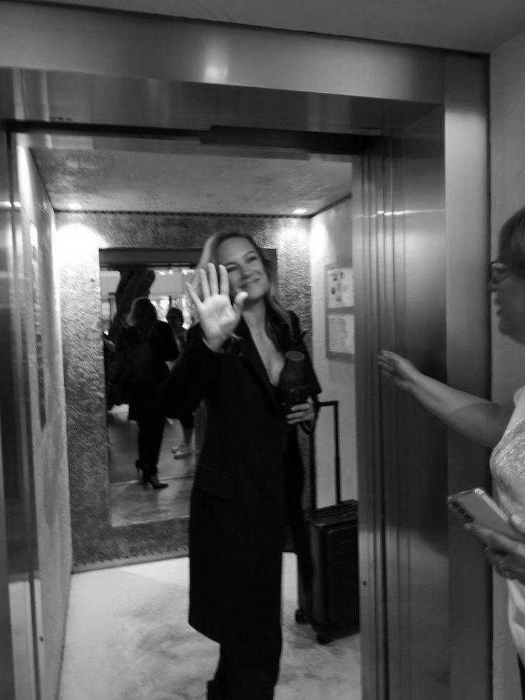 danielle savre pics (@dsavrepics) on Twitter photo 