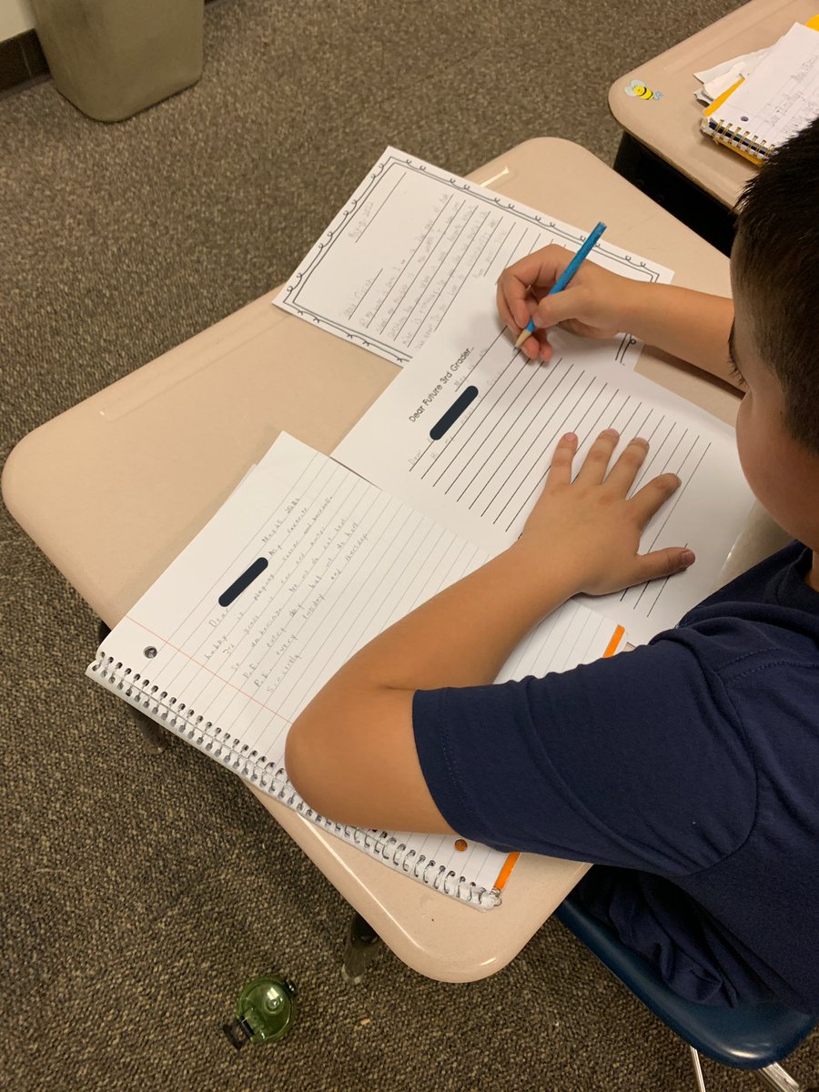 MsZintak's tweet photo. We loved answering questions and giving advice to 2nd Graders at Park!  Can’t wait for them to be at High Point in the fall! #osd135 https://t.co/35iVz31I6d