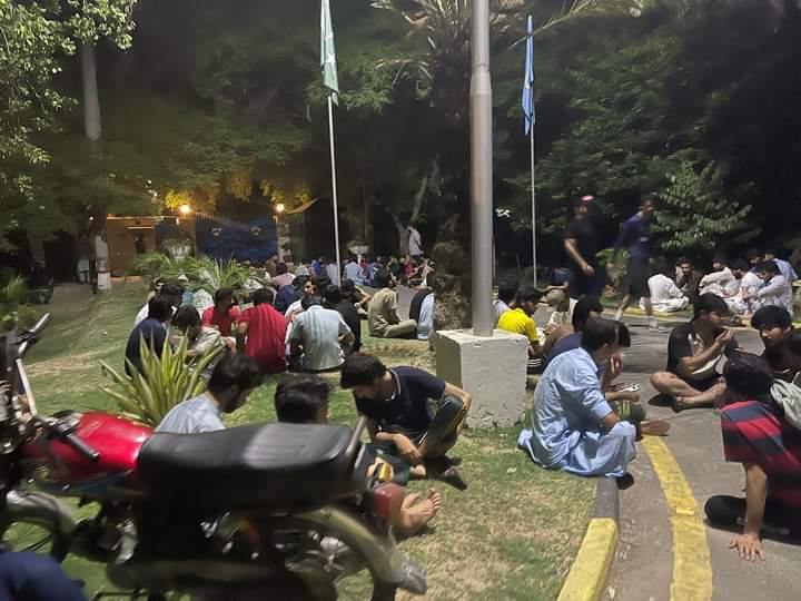BzuPsc's tweet photo. Chairman PEDM"Riaz Khan"has been arrested by Punjab Police  alongwith 30 other Students from Punjab University.Administration must stop racial profiling of students.
#BanTerroristIJT #PEDM #SaveStudents #PU
#LongLivePSC✌ https://t.co/kGIKUtnDID