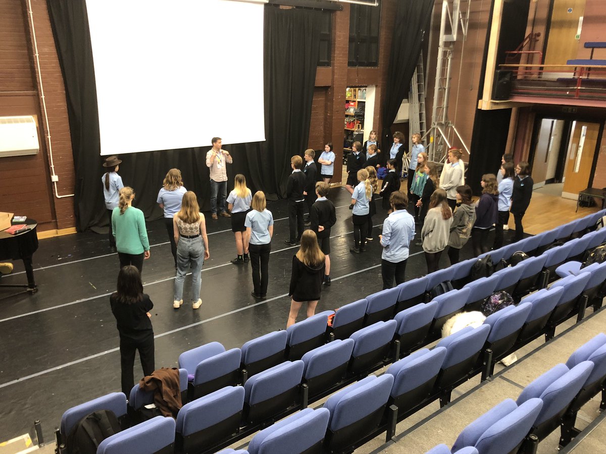 Amazing vocal workshop this morning led by Elfyn and Anthony from <a href="/DevonMusicEdHub/">🎶 Devon Music Education Hub 🎶</a>. Thank you! We had so much fun 🤩 <a href="/KEVICC/">King Edward VI Community College</a>