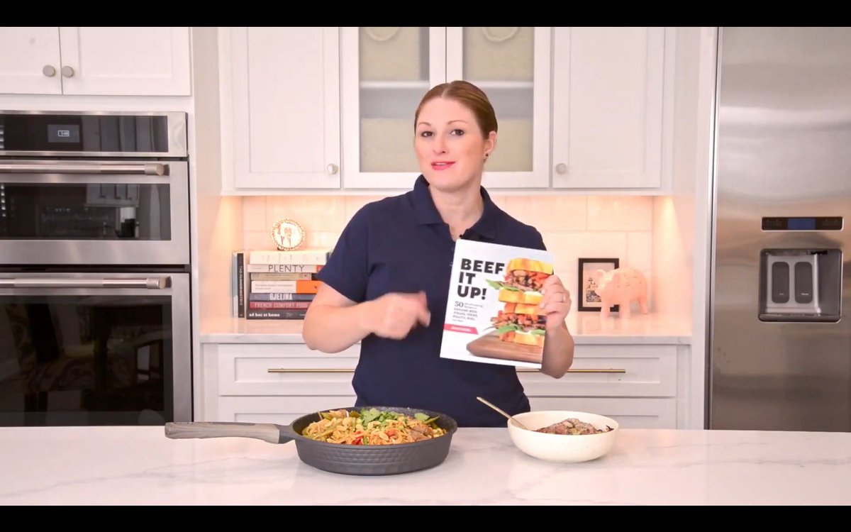 Foodfaye's tweet photo. Do you like pad thai?
Watch Jessica Formicola of @Savory_Cooking
demonstrate an easy way to make this tasty Thai dish using #beef and sugar snap peas from her new book, "Beef it Up!": https://t.co/FsfhQ9kAv6
@MelissasProduce
#beef #beefitup #easyrecipe #Thaifood #Thainoodles https://t.co/sl2Hx2MnkQ