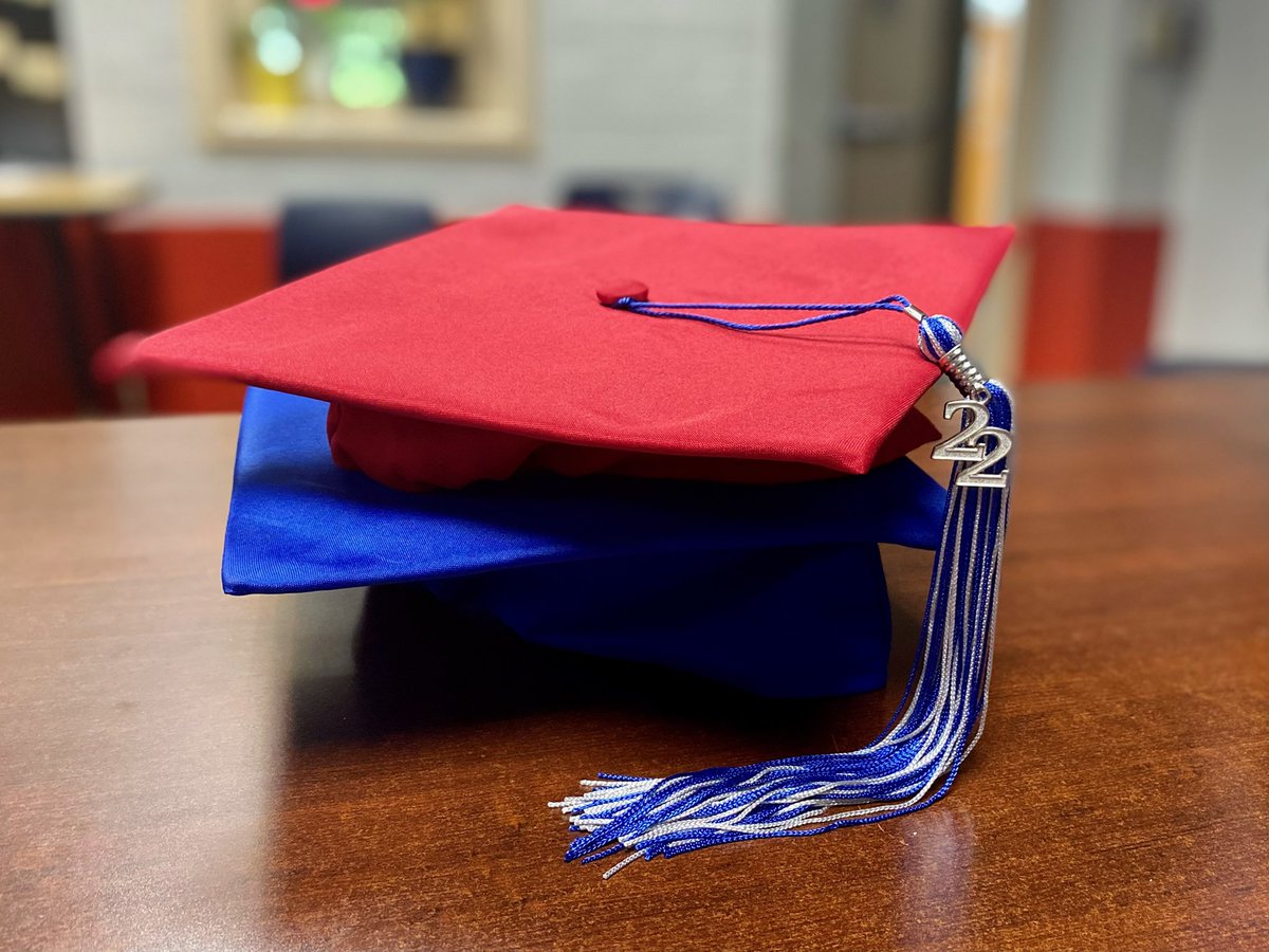 JCAC_Counseling's tweet photo. As the final bell rings for the 21/22 school year, we are reflecting on the wonderful year we’ve had with TWO high schools. We had 2 proms, 2 graduations, &amp; 2 amazing groups of students. We are ending the school year with the largest graduating class JCAC has seen! 130 graduates! https://t.co/hZvIaHasok