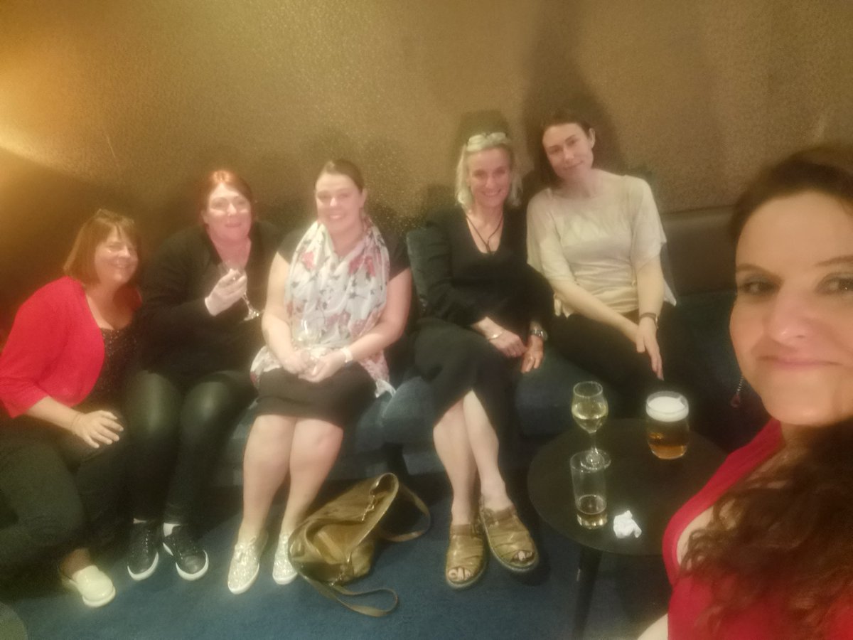 Amazing to see friends and colleagues who I have not seen in person for so long! What an exciting evening @NursingEmma @tracyflanagan1 @Amyd29091 @JulieAnneM2016 @HoldcroftLaura @HONM_Network @CNOEngland @MRadford_HEECN @ClareSc78348774 @paulmreeves1 @SimmiNaidu4 @JoQuill9