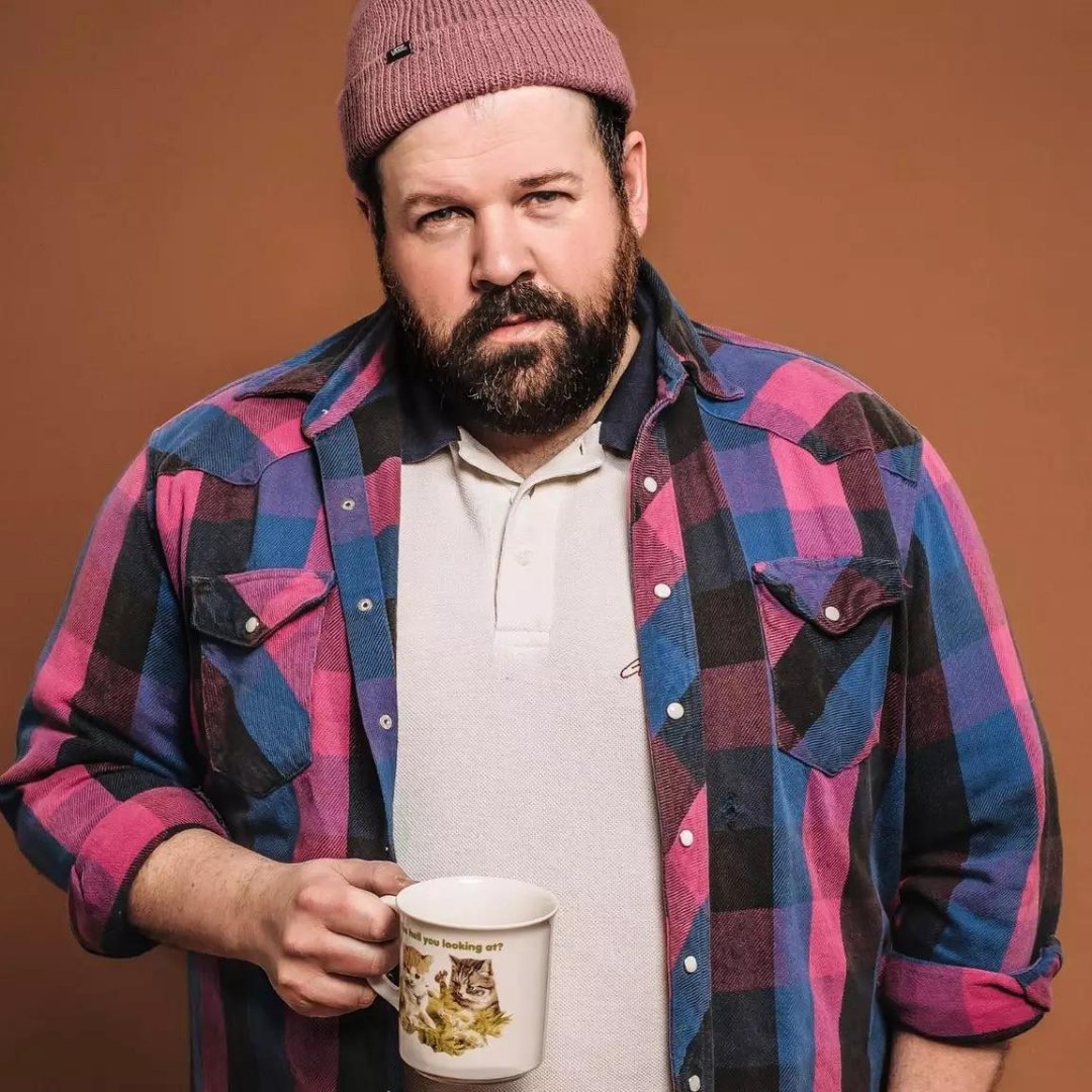 MixemApp's tweet photo. Friday, May 27, 2022
8:00 PM – 10:00 PM

Canadian folk and country singer-songwriter Donovan Woods will perform live at Massey Hall on May 27, 2022.

Tickets available @ https://t.co/7BiBHWzaWb

#toronto #events #mixemapp #country #singer #canadian https://t.co/oIPuwVCt3v