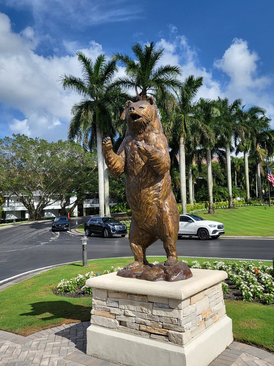 PaulPitcher's tweet photo. All time favorite place to be all throughout North America 🌎 🇺🇸 🇨🇦 @pga_national @PGANatl @OptimistOrg @TheHondaClassic https://t.co/qLR3Ho5z3O