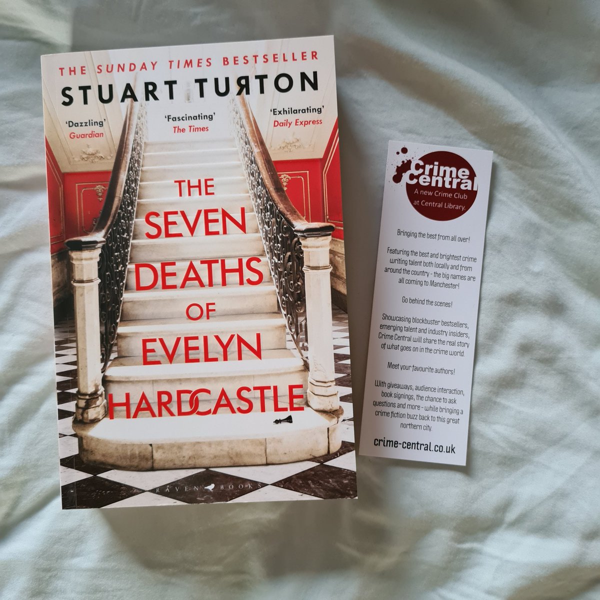 Katherine 📚 tweet media