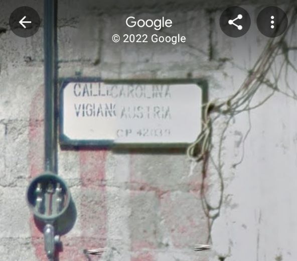 Auropez1573's tweet photo. Si por pavimentar una calle pidió que le pusieran su nombre no quiero ni imaginar de qué podría llegar la #CandidataDeLaCorrupcion #LadyDiablito en la gubernatura, capaz que pide que le cambien el nombre al estado de #Hidalgo por el suyo. https://t.co/b8uFCUojVa