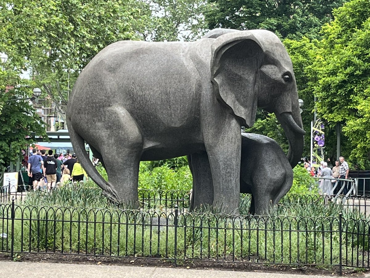 Michael Hunter tweet media