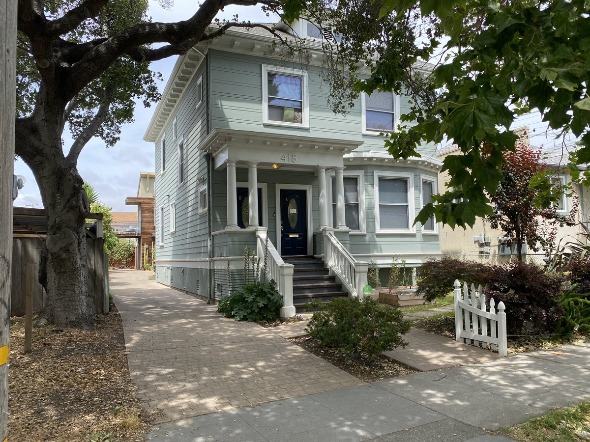 DanielParolek tweet media