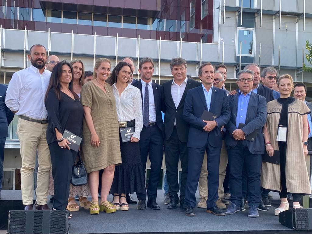 AjuntaMartorell's tweet photo. 👥L’Ajuntament de #Martorell present a la jornada ‘Reactivem-nos’ de #PIMEC

➡️https://t.co/t21E2ZPrID https://t.co/xWq1KhaS0F