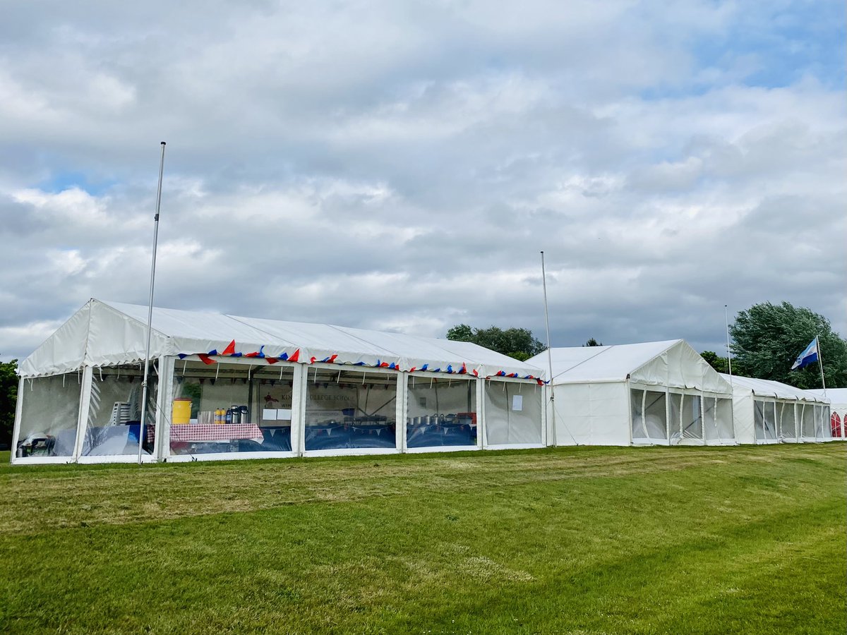 kcsbcsa's tweet image. KCSBCSA tent all set up and ready for action. We can’t wait the see all the  @KCSRowing crews back in action at @nsr_uk GO KINGS 💙❤️👊🏻🚣‍♂️🚣‍♀️
