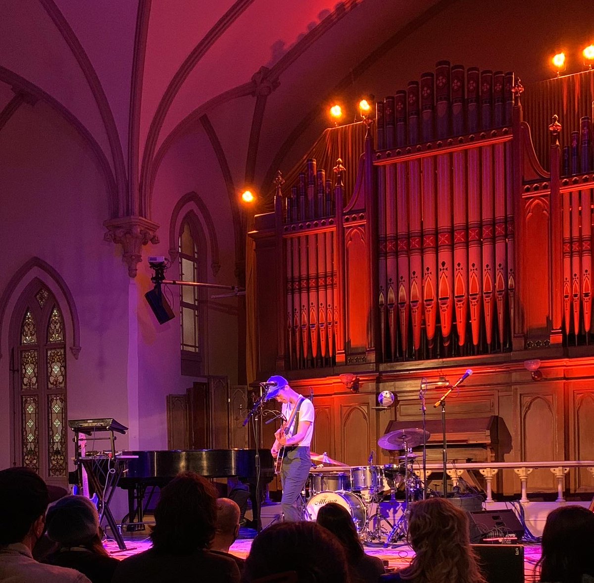 Posting a ton of pics from being on tour playing drums for Esmé Patterson on my Patreon if any of you are interested <3 patreon.com/posts/esme-pat…