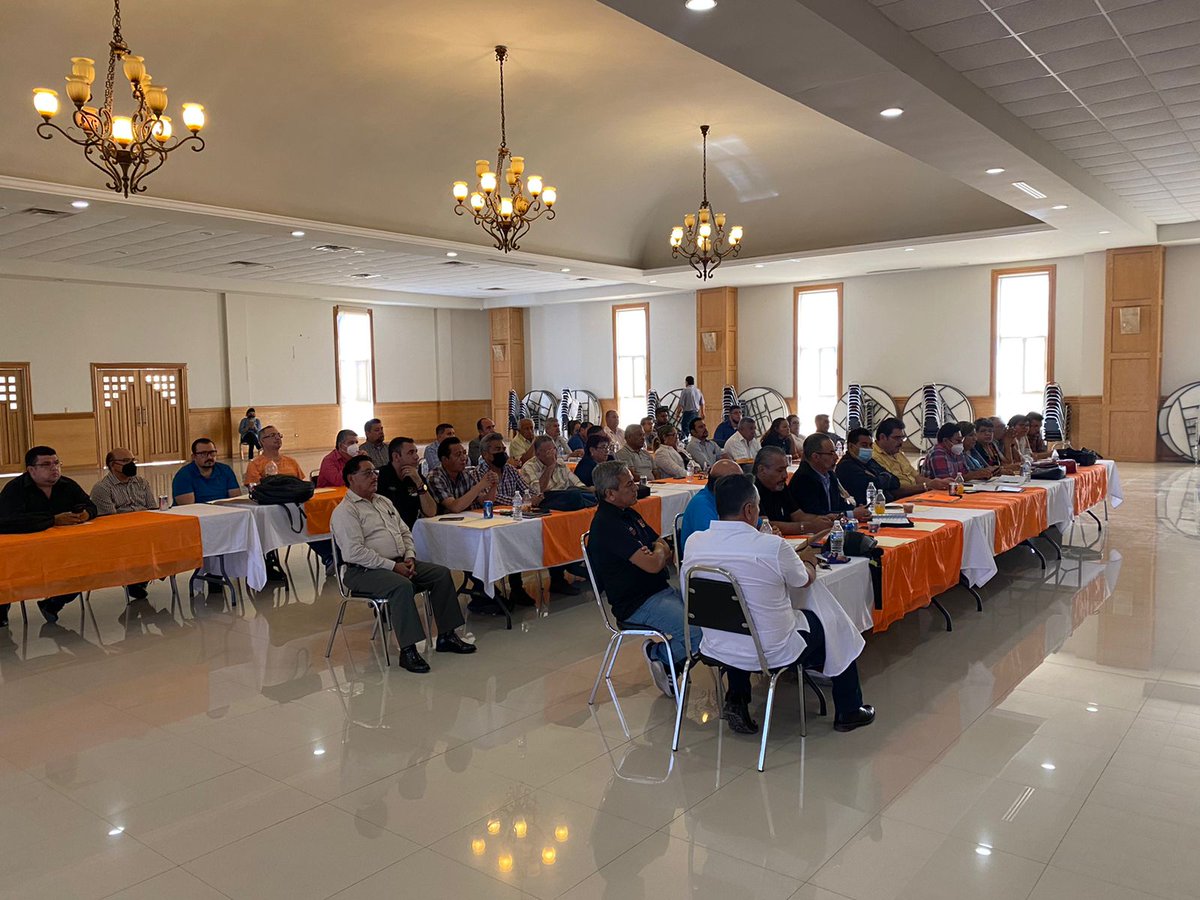 RamirezMiguel64's tweet photo. Reunión de Trabajo con la comisión organizadora del VIII Pleno Seccional Extraordinario de la Sección 50 del SNTE en el Estado de Nuevo León. https://t.co/qkfbzOBVCn
