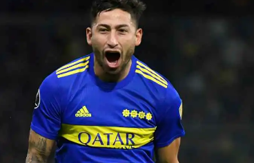 TopJrs's tweet photo. šUlt victorias de #Boca 1-0 con gol del volante central
ā” 2017, vs #EstLP, #Barrios
ā” 2015, vs #Belgrano, #Gago
ā” 2010, vs #Quilmes, #Erbes
ā” 2008, vs #CARP, #Battaglia
┠1990, vs #Peñarol, #Giunta https://t.co/fJXoIR2ZmN