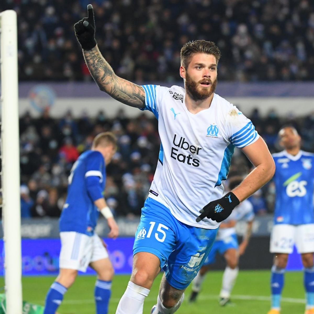 sessuolo's tweet photo. La risolve lui,l'uomo che non ti aspetti 
Sessuolo 2 Lazie 1 😍👏💪 https://t.co/60jDYKoQbt