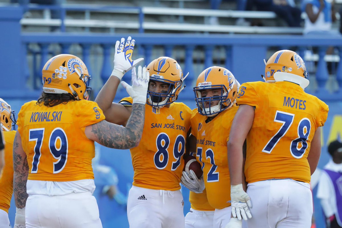 TheZackMarsh's tweet photo. AGTG! After a great conversation with @coachmattadkins I am grateful to say I have received an offer to play football at San José State University! #GoSpartans 
@CoachO_SJSU https://t.co/n2d954UhEO