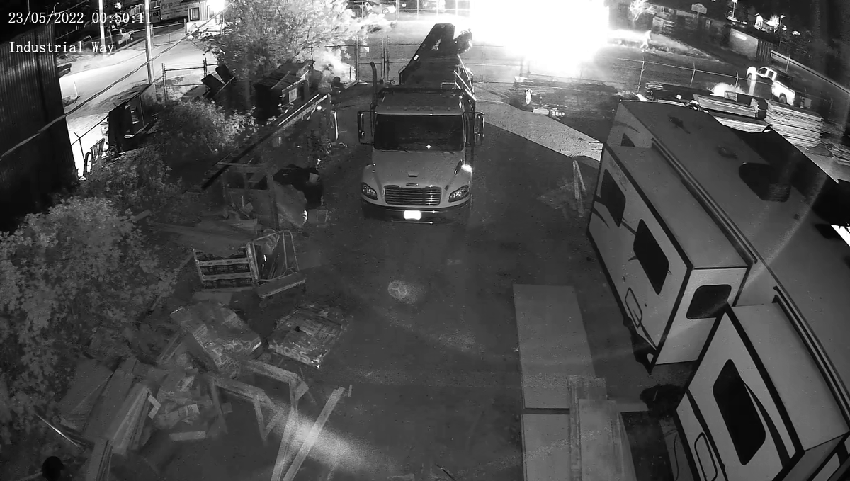 BCRCMP's tweet photo. #SunshineCoast -  RCMP looking to identify arson suspect https://t.co/aVymjMQ1is https://t.co/adu5f3ScCv