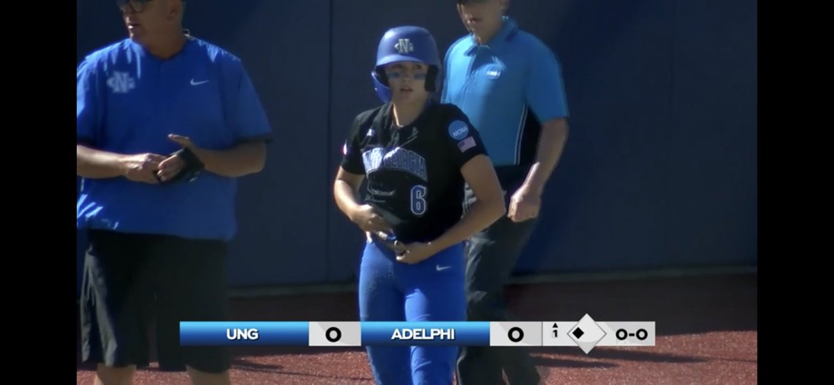 <a href="/jolielester2/">Jolie Lester</a> has arrived in Denver! Leadoff triple in <a href="/UNGSoftball/">UNG Softball</a> Game 1 of <a href="/NCAADII/">NCAA Division II</a> National Championships! #NextLevelPanthers