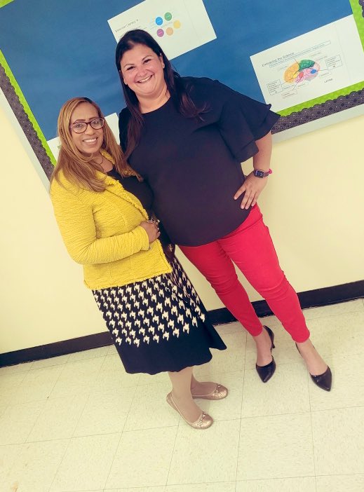 When you get to meet your twitter friend in real life ! <a href="/ladyz267/">💕 Z 💌💕</a> <a href="/D8Connect/">D8Connect</a> <a href="/jen_joynt/">Jennifer Joynt</a> <a href="/r_ps48/">PS48 Joseph R. Drake School</a>