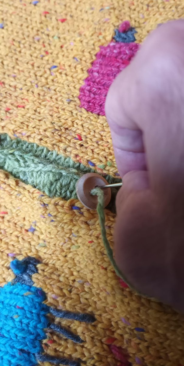 JDillonKnitwear's tweet photo. Process
I knit the body, stitch parts of the design and sew the seams together. Then I press the garment and sew on the buttons and labels. Each step is done with love and care in Ireland.
#knitwear #kidsclothes #handmade #stepbystep #knittingtwitter  #juliedillonknitwear https://t.co/aHMVsR8Maz
