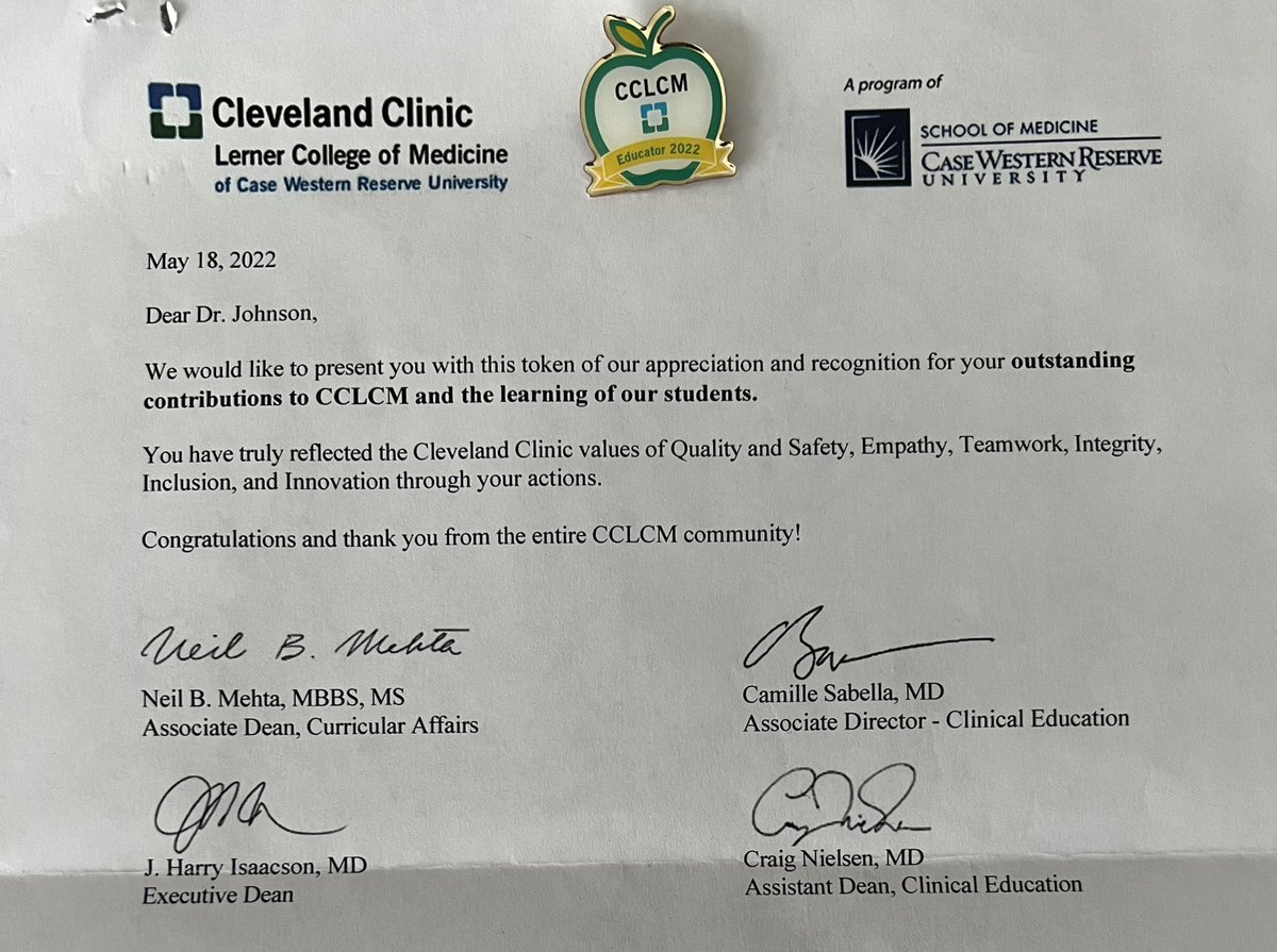 Always great to help teach @CleClinicLCM Medical Students on the floors! A bright spot in the day #MedEd