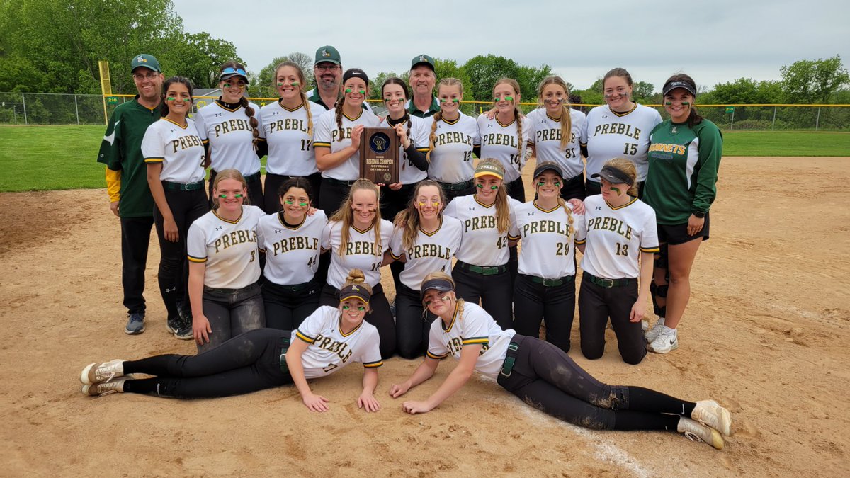 GBPreble's tweet photo. Congratulations to your WIAA Regional 🥎 Champions #PereblePride https://t.co/NRQrMD8FzQ