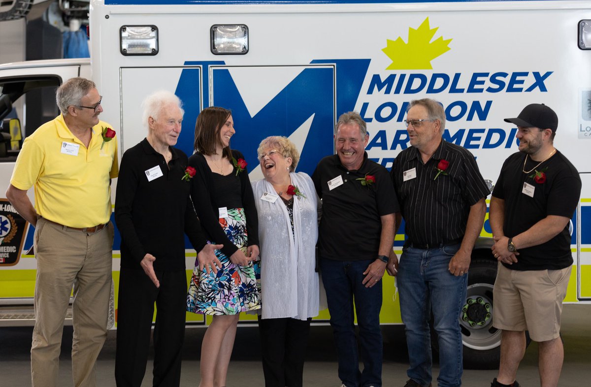 DawnDboxii's tweet photo. I was so honoured to capture these special moments from today’s Survivor Celebration at @MLPS911 
•
•
#ldnews #519london #ontarioparamedics #ldnont #londonontario 
@CTVLondon @OPSEUAmbDiv @Local147Opseu @IGotYourBack911 
@CBC @CityofLdnOnt @OntParamedic https://t.co/ncnZwI8oXg