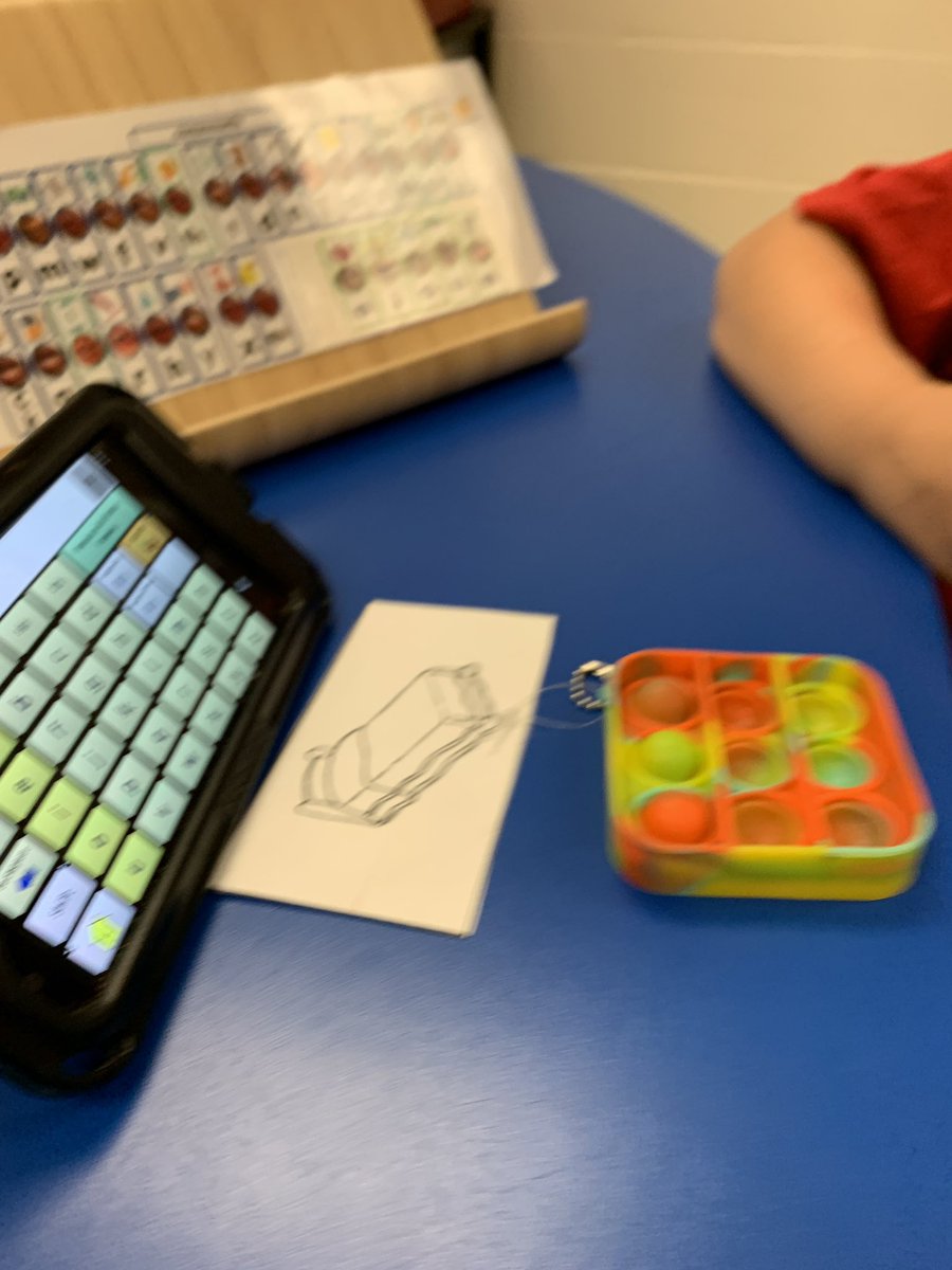 WinchesterLST's tweet photo. Challenge of the day: integrate sound wall, segmenting and augmentative communication all in one session. #smallgains @WinchesterPS @tvdsbslp https://t.co/oDjbJXGJvf