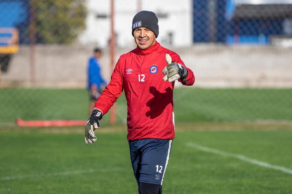 Lucas Chaves tweet media