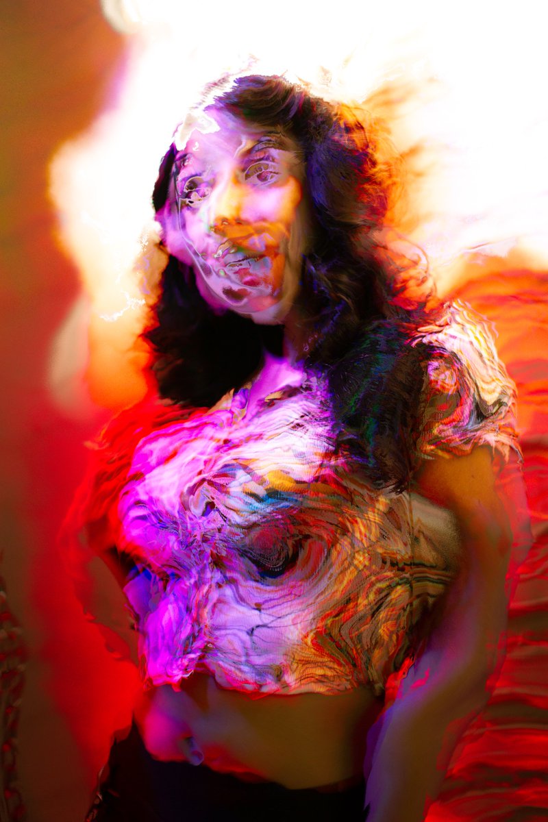 AJColores's tweet photo. in the digital darkroom experimenting #metaposters https://t.co/j12hYRaTux