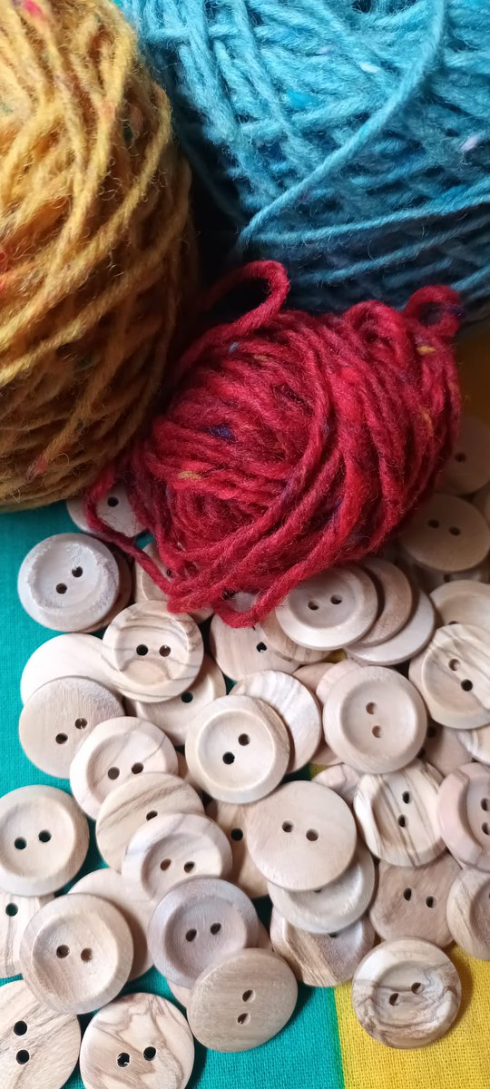 JDillonKnitwear's tweet photo. Materials
To protect the beautiful nature that inspires my products, I use sustainable wool from Donegal Yarns, wooden buttons and cotton labels to create high quality, durable garments that are completely biodegradable. 
#slowfashion #sustainabe #naturalyarn #juliedillonknitwear https://t.co/2r8BFpnam6