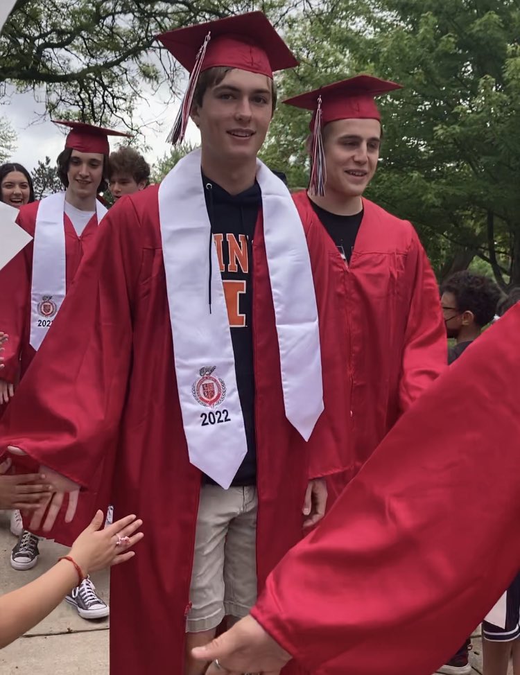 MrsDalbecsClass's tweet photo. Lines Senior Walk! Congrats to the graduating seniors! Good luck in your future adventures! 🦁 🎉 #Classof2022 #wegotthislines #seethestudent220 @Lines220 @Lines_Principal https://t.co/k1D7MRv27e