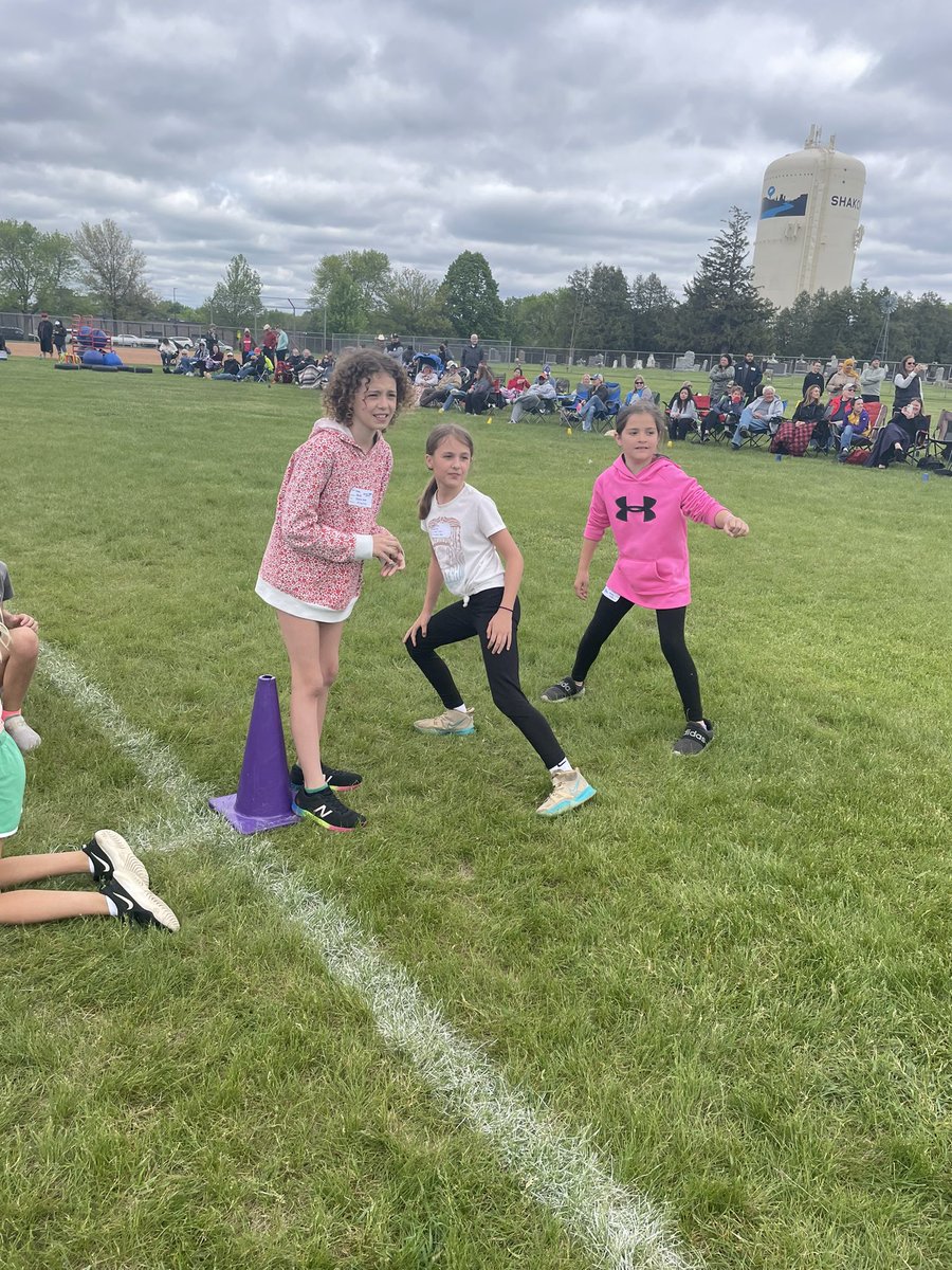 Sweeney Phy. Ed. tweet media