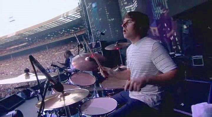 Happy birthday to ex-Oasis drummer Alan White. 