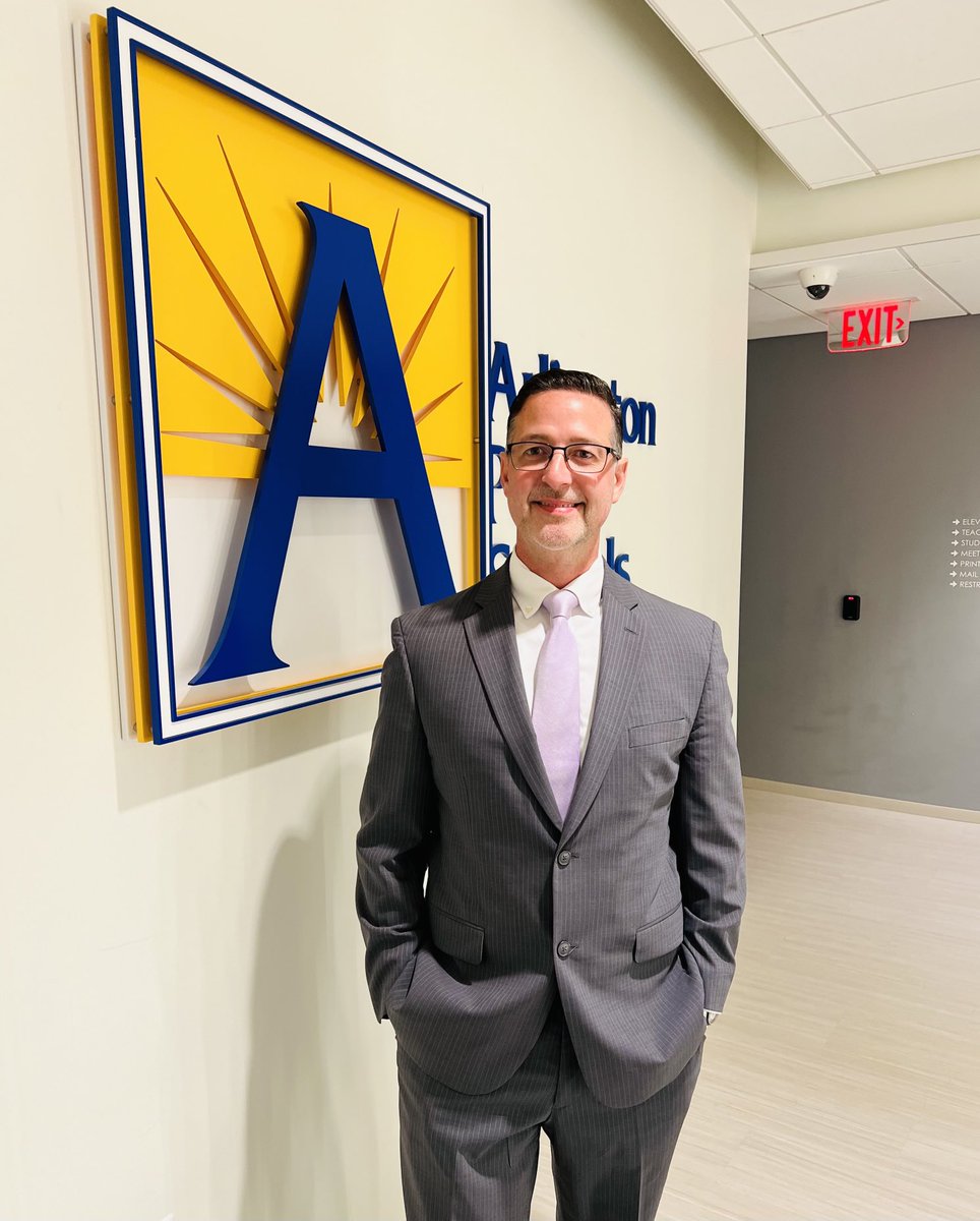 Congratulations Mr. Brown on becoming the newest member of the WMS Administrative Team! ⁦<a href="/WMS_WolfPack/">WilliamsburgMS</a>⁩ ⁦<a href="/wmspta_wolves/">Williamsburg MS PTA</a>⁩ ⁦<a href="/WMS_WolfDen/">Williamsburg MS Library</a>⁩ ⁦<a href="/WMS_EL/">English Learners @WMS</a>⁩ ⁦<a href="/WilliamsburgCSD/">WMS Counseling Dept</a>⁩ ⁦@JodyOslerWMS⁩ ⁦@HokieAEK⁩