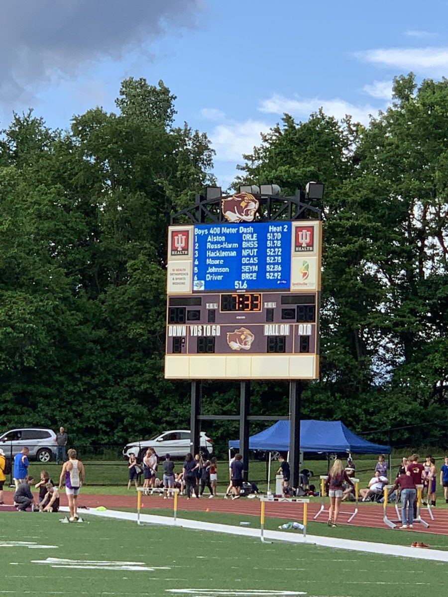 bhssxctf's tweet photo. Murry Ross-Harman places 2nd in the 400m run in a time of 51.78 to automatically advance to the state meet! #bhsstf #statebound #regionals https://t.co/yASUw7WV8c