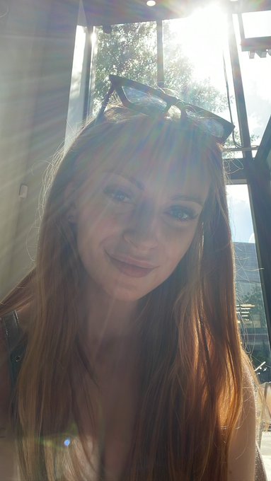 miami was cute and so was i https://t.co/lpHZjRzDLD